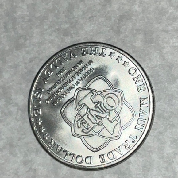 Maui Trade Dollar 2004 The Valley Isle - Picture 4 of 7